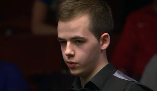 体育中超：对阵申花 李霄鹏要求队员释放自我 开心就好