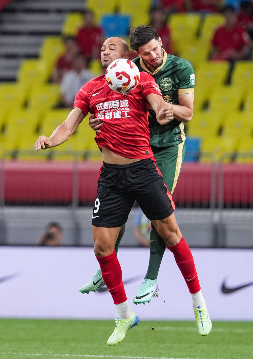 在政策收紧 在政策收紧