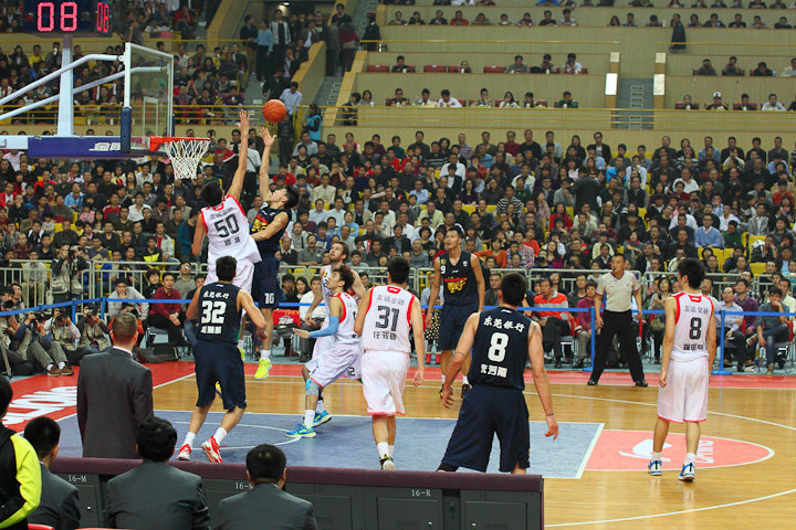 点亮全队士 点亮全队士